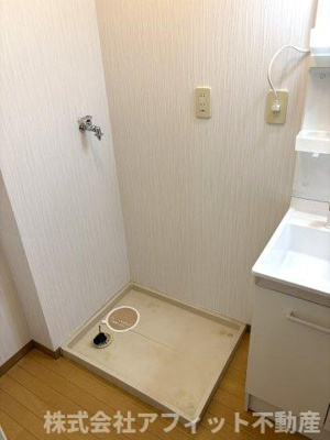 【その他】 | コスモハイツ | 室内洗濯機置場