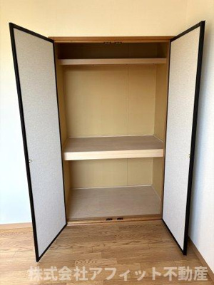 【その他】 | コスモハイツ | 押入れ