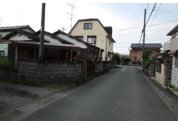 熊谷市小曽根　売地の前面道路含む現地写真