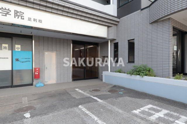 ラフェスタ足利大町の外観|2025年7月撮影。