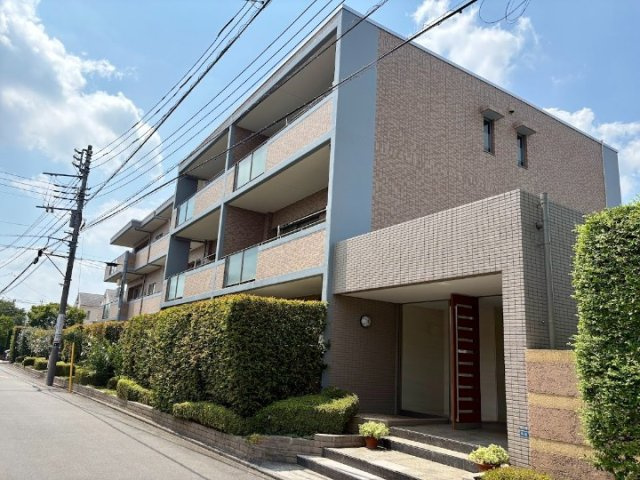 小金井緑町パークハウスの外観