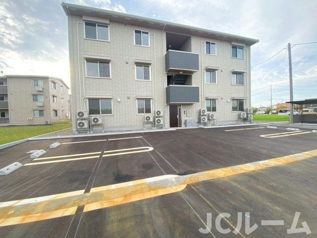 ルノンⅡの駐車場