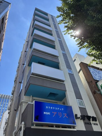 レオビルの外観
