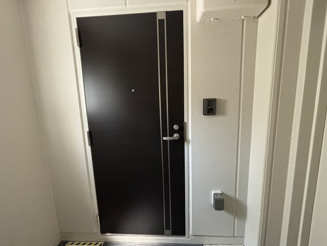 レオビルの玄関