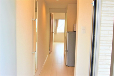 【玄関】 | クレイノＡＫＩＮＡ | 玄関からの眺め！フローリング使用になります！