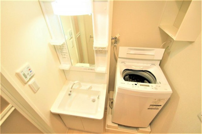 【独立洗面台】 | クレイノＡＫＩＮＡ | シャンプードレッサーで朝から髪型バッチリですね！