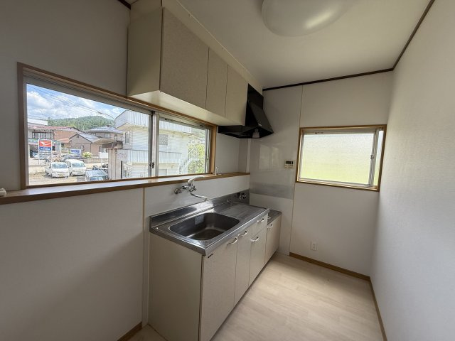 戸建　高山市新宮町　580万のキッチン