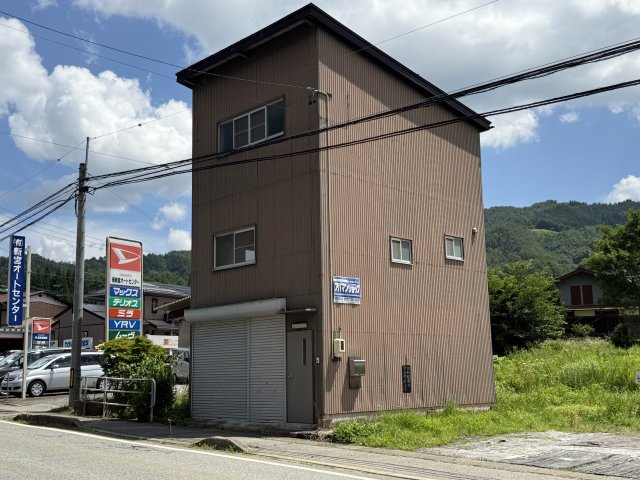 戸建　高山市新宮町　580万の外観