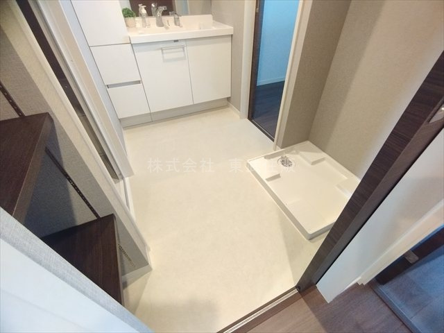 【脱衣所】 | シーズンスイート志木の杜 | 洗面室