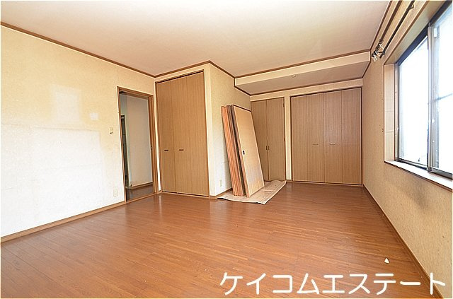 長屋　八幡西区金剛三丁目の洋室|現地撮影