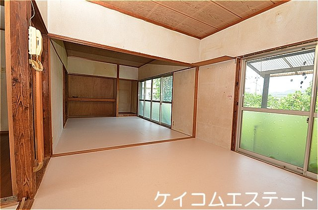 長屋　八幡西区金剛三丁目の洋室|現地撮影