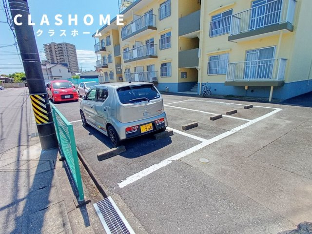 サニーホームズ横山　　　刈谷市近郊の賃貸はクラスホームの駐車場