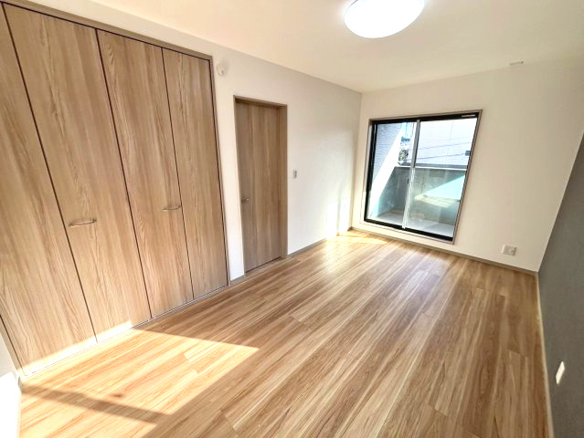 下伊敷3丁目　新築戸建ての洋室