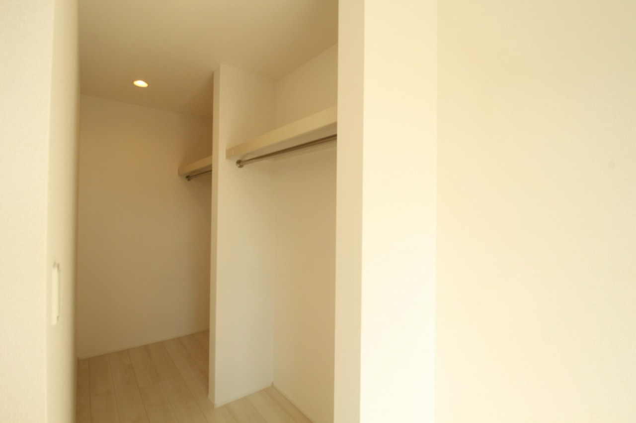 香南市野市町西野　新築戸建　1棟　【内覧可能】の収納|2Ｆ　南東の部屋　8.0帖