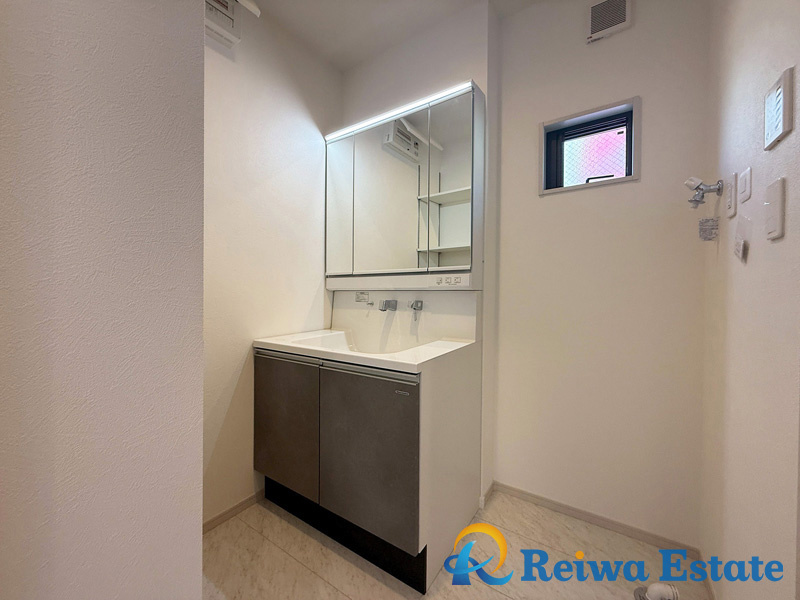 新築戸建　高座郡寒川町一之宮3丁目の独立洗面台