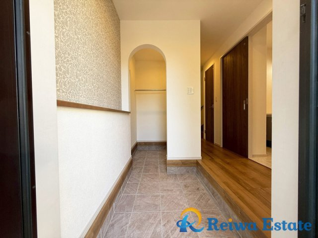 新築戸建　高座郡寒川町一之宮3丁目の玄関