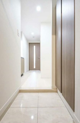 【玄関】 | ラフィスタ横浜黄金町