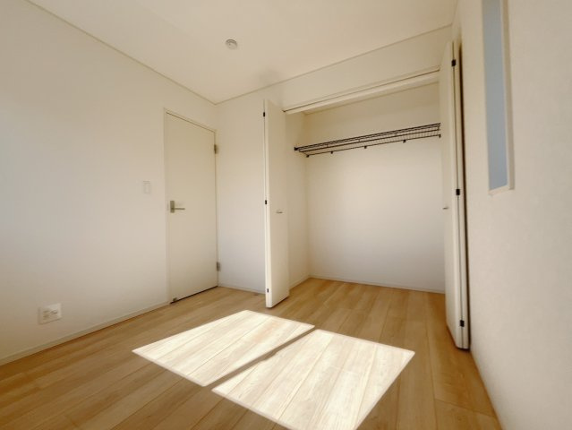 【新築戸建】美里町小茂田第２　の洋室|■洋室（2号棟）｜子供部屋のメリットは「自立心を養うことができる」「自分で整理整頓できるようになる」そして、お子様が成長した際には「プライバシーを確保できる」といい事だらけ♪