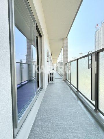 リアライズ今里南のバルコニー