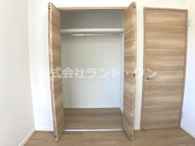 【収納】 | 所沢市若狭3丁目 | 約4.5帖の洋室にある収納