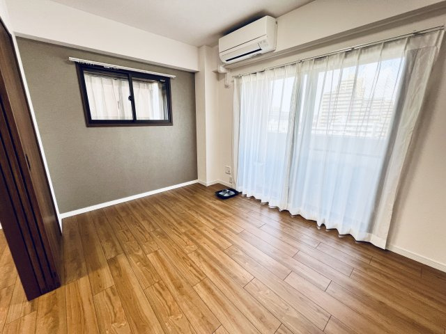 ライオンズステーションプラザ大島の洋室|洋室①　6.2帖