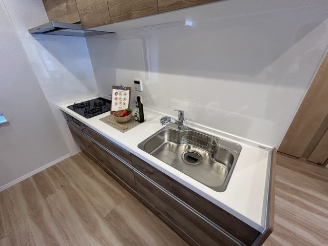 【キッチン】フローレンス海田月見町 