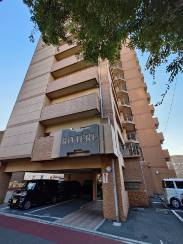 ーリヴィエールソフィア徳力ー4LDKー【小倉南区　中古マンション】の外観|モノレール駅徒歩２分の好立地♪　　　【小倉南区　中古マンション】