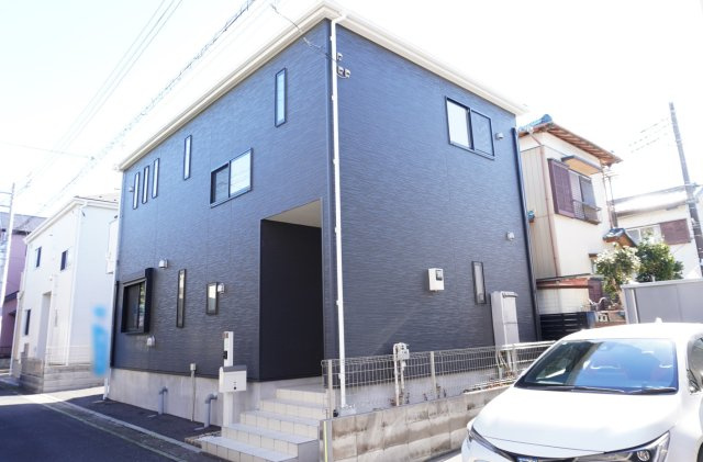 越谷市大字大泊 中古戸建の外観