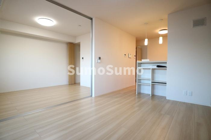 フローラの居間・リビング|ゆったり過ごせるリビングです