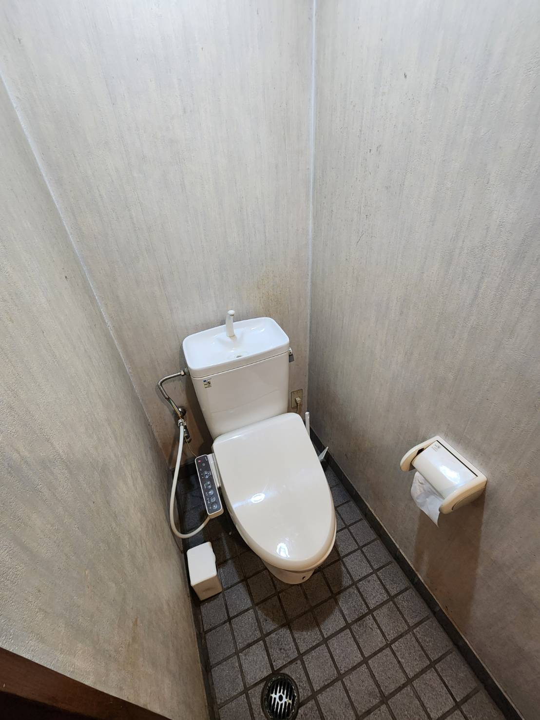 荒江2丁目一棟貸店舗のトイレ