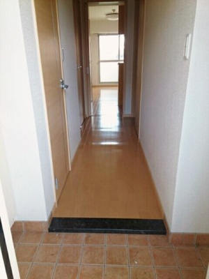 【玄関】 | クレメント岡山 | シンプルで使いやすい玄関です