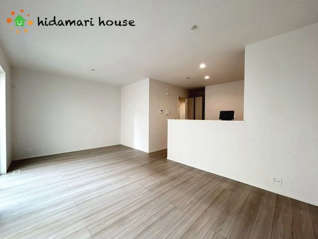 西区三橋第1期　新築戸建　リナージュ01の居間・リビング