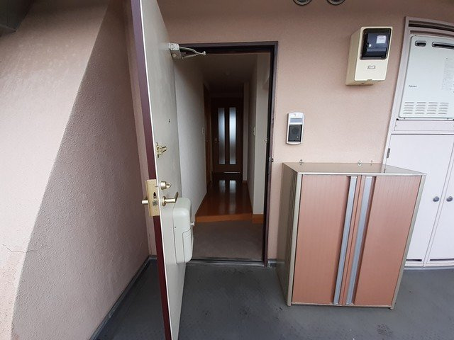 アルドーレ　（Ａｒｄｏｒｅ）の玄関