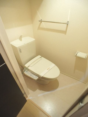 【トイレ】 | リェス ソーンツェＢ | 温水洗浄暖房便座機能付きです♪