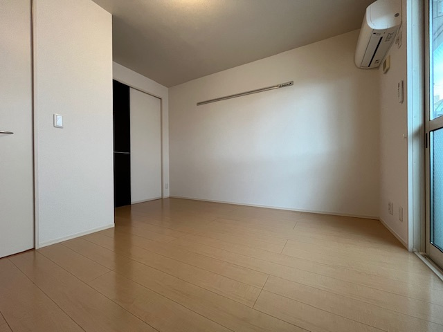 メゾン・ド・ソレイユの洋室