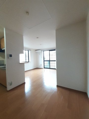 【居間・リビング】 | コーポリバーサイド・藤　Ｂ