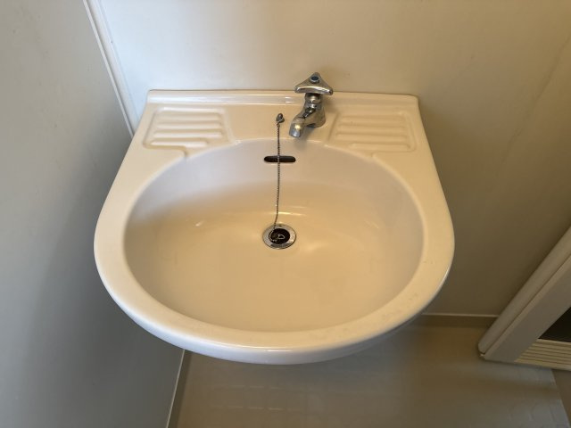 シングルハイツ若宮の洗面所