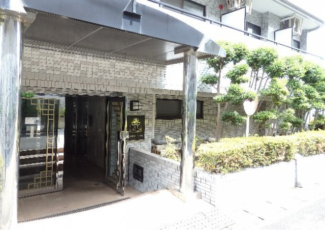 フジマンション末広のロビー