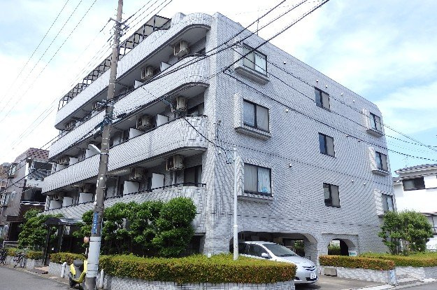 フジマンション末広の外観