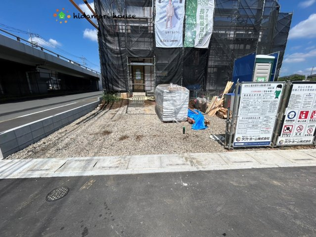 上尾市原市19期　新築戸建　グラファーレ01の駐車場