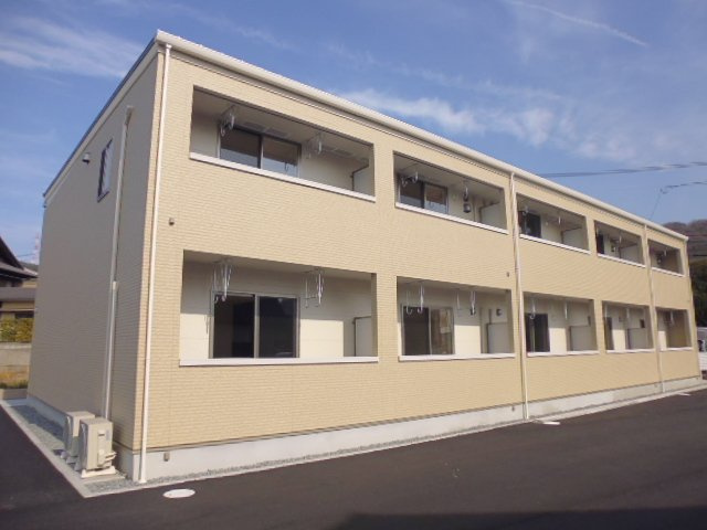 アント・クラントの外観
