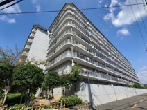 ローレルハイツ茨木1号棟の画像