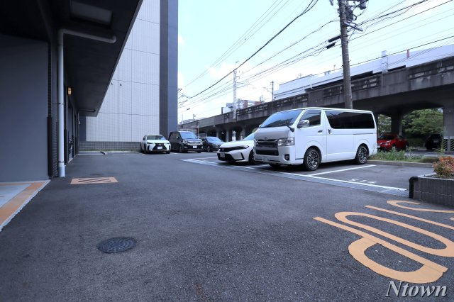 【駐車場】 | Primal千種stelo | カースペースがあります