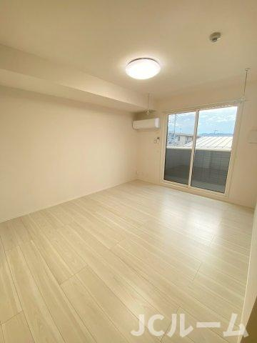 ルノン Ⅱの居間・リビング