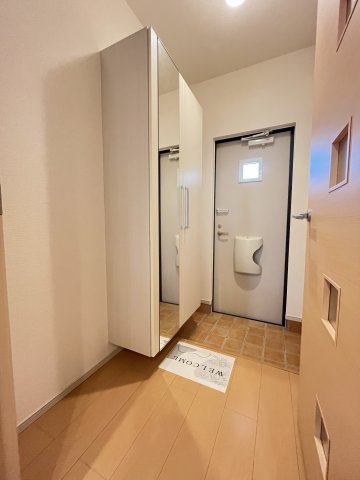 イースト　ワン　ハルズの玄関