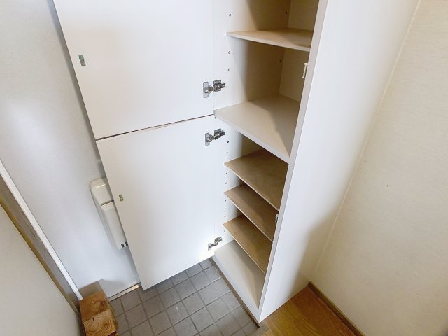 Maison Samuhomeの玄関