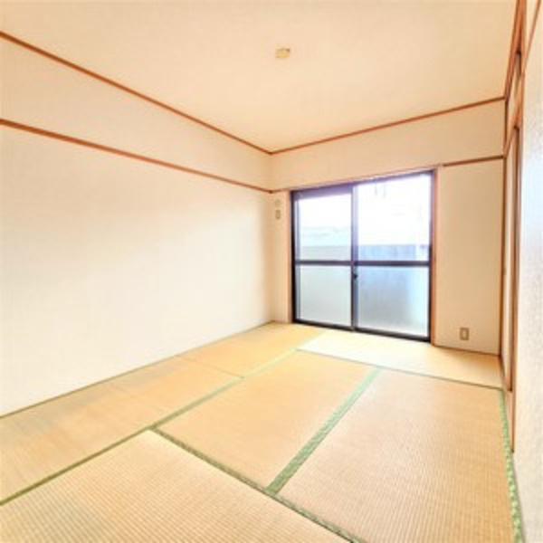 ファミール元桜田の和室