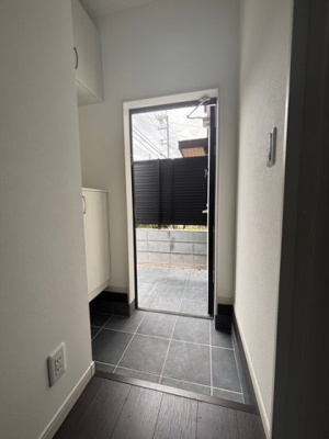 【玄関】 | SENSE三木本町