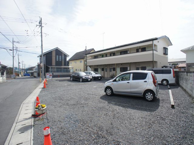 【駐車場】 | ツムラハイツ | 駐車場2台可能です♪