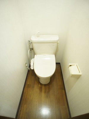 【トイレ】 | ツムラハイツ | 洋式の水洗トイレです♪